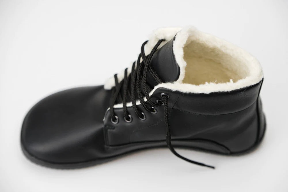 Ahinsa Winter Barefoot barfods vinterstøvler til mænd i farven black, top