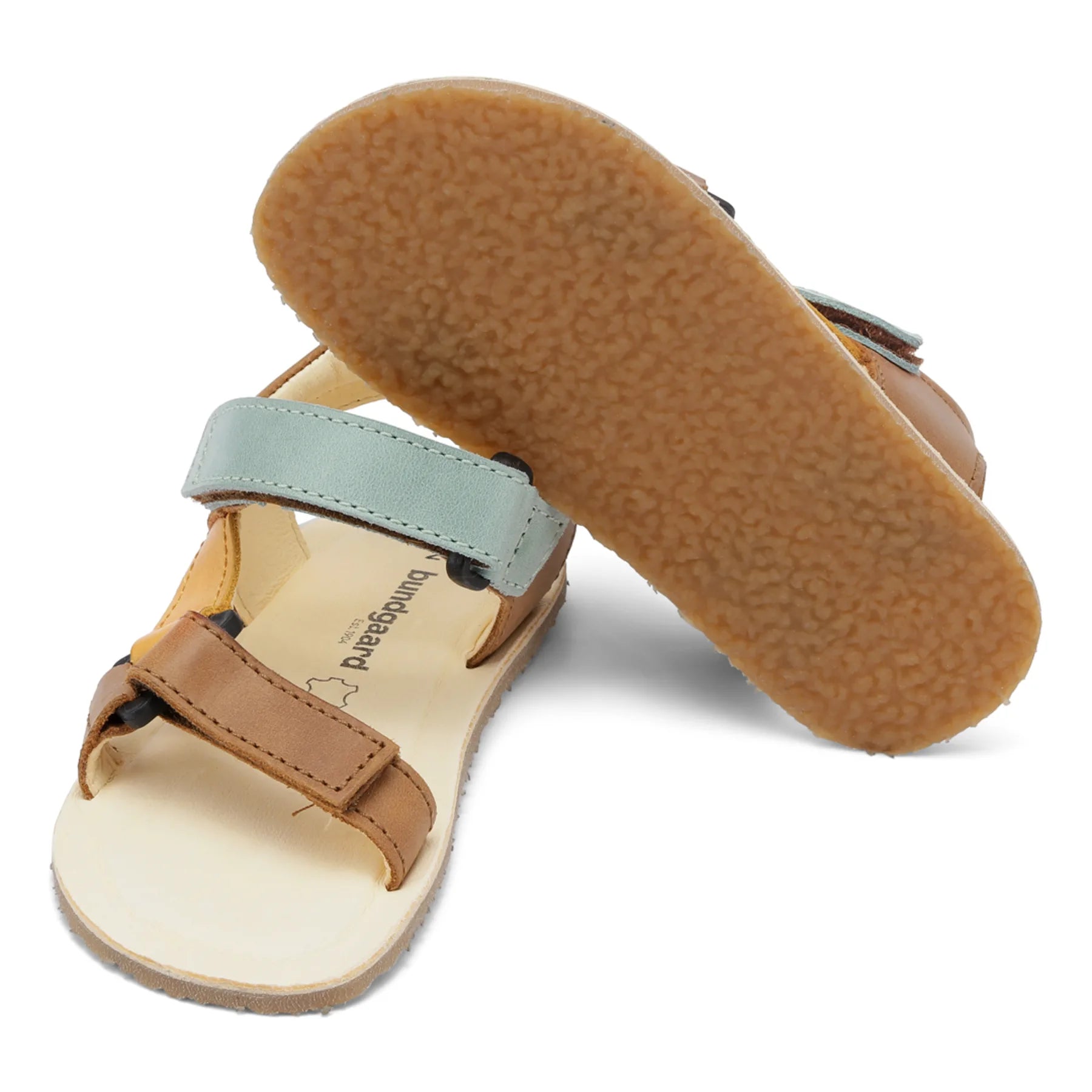 Bundgaard Skye barfods sandaler til børn i farven tan, par