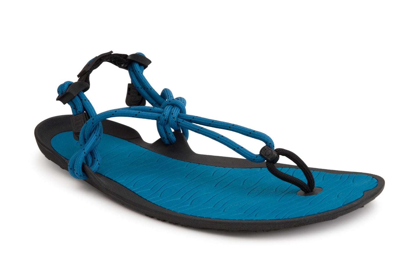 Xero Shoes Aqua Cloud Mens barfods minimalistiske sandaler til mænd i farven blue sapphire, vinklet