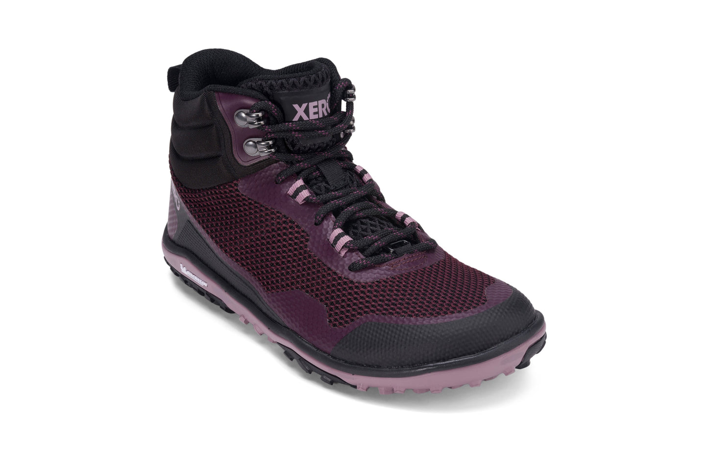 Xero Shoes Scrambler Mid Womens barfods lette vandrestøvler til kvinder i farven black / fig, vinklet
