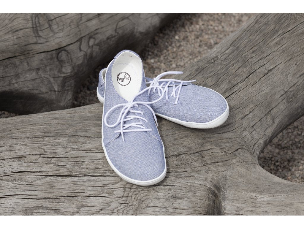 Aylla Nuna Womens barfods canvas sneaker til kvinder i farven blue, lifestyle