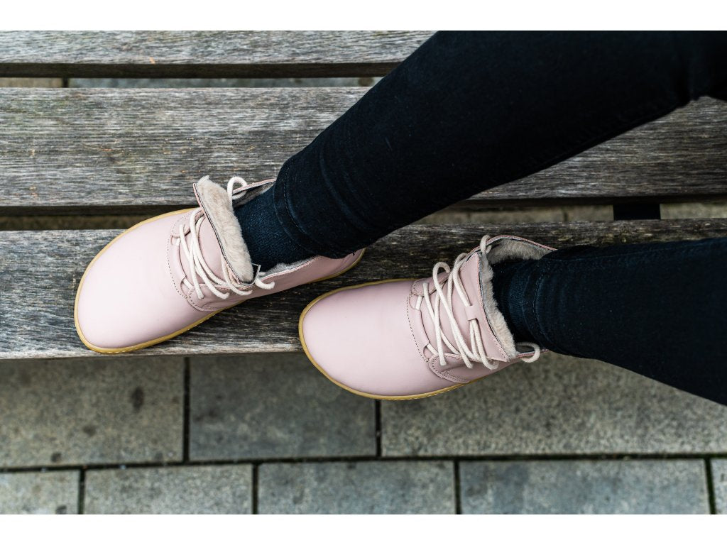 Aylla Tiksi Winter Womens barfods ørkenstøvler til kvinder i farven pink, lifestyle