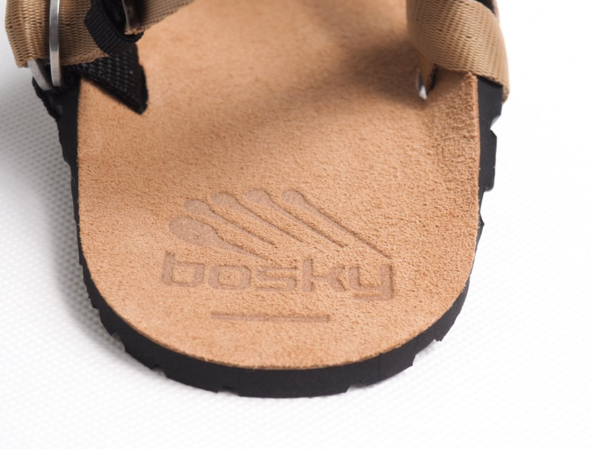 Bosky Light Leather barfods sandaler til kvinder og mænd i farven light brown (light strap), bagfra