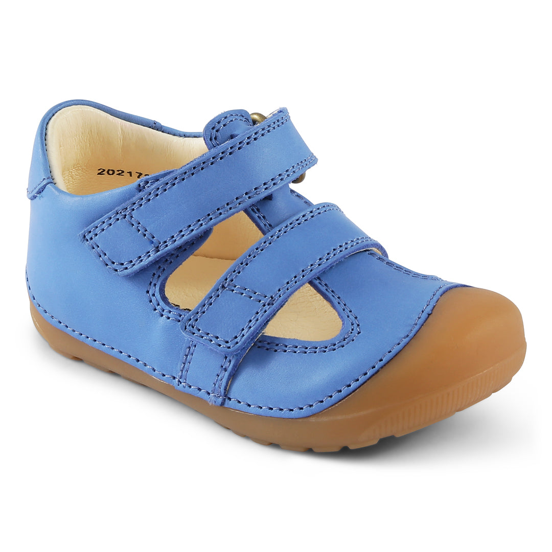 Bundgaard Petit Summer barfods sandaler til børn i farven ocean, vinklet