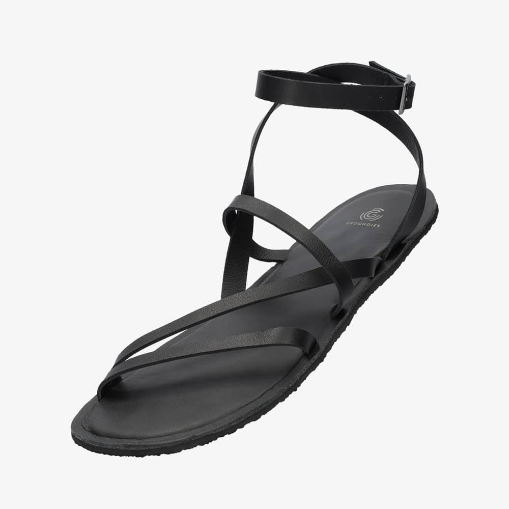 Groundies Florence Women barfods sandaler til kvinder i farven leather black, vinklet