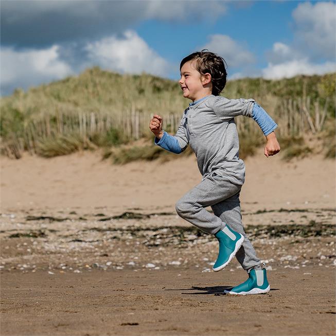 Vivobarefoot Fulham Toddlers barfods støvler til tumlinge i farven atlantic blue, lifestyle