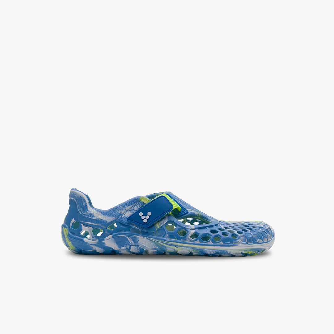 Vivobarefoot Ultra Bloom Kids barfods vandsko/sandaler til børn i farven blue aqua, yderside