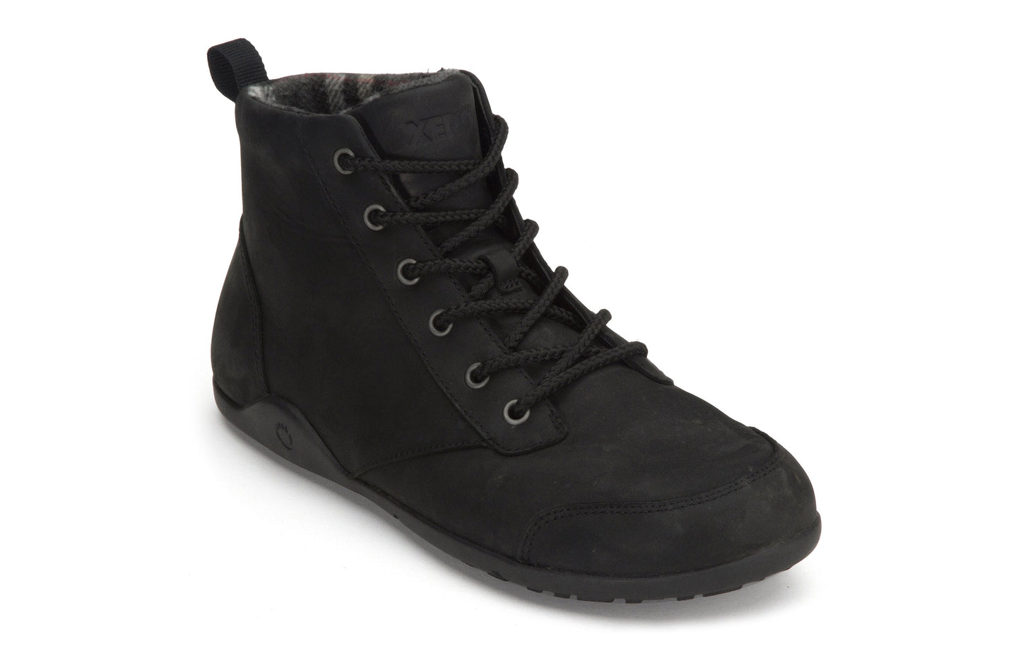 Xero Shoes Denver Leather barfods vinterstøvler til mænd i farven black, vinklet