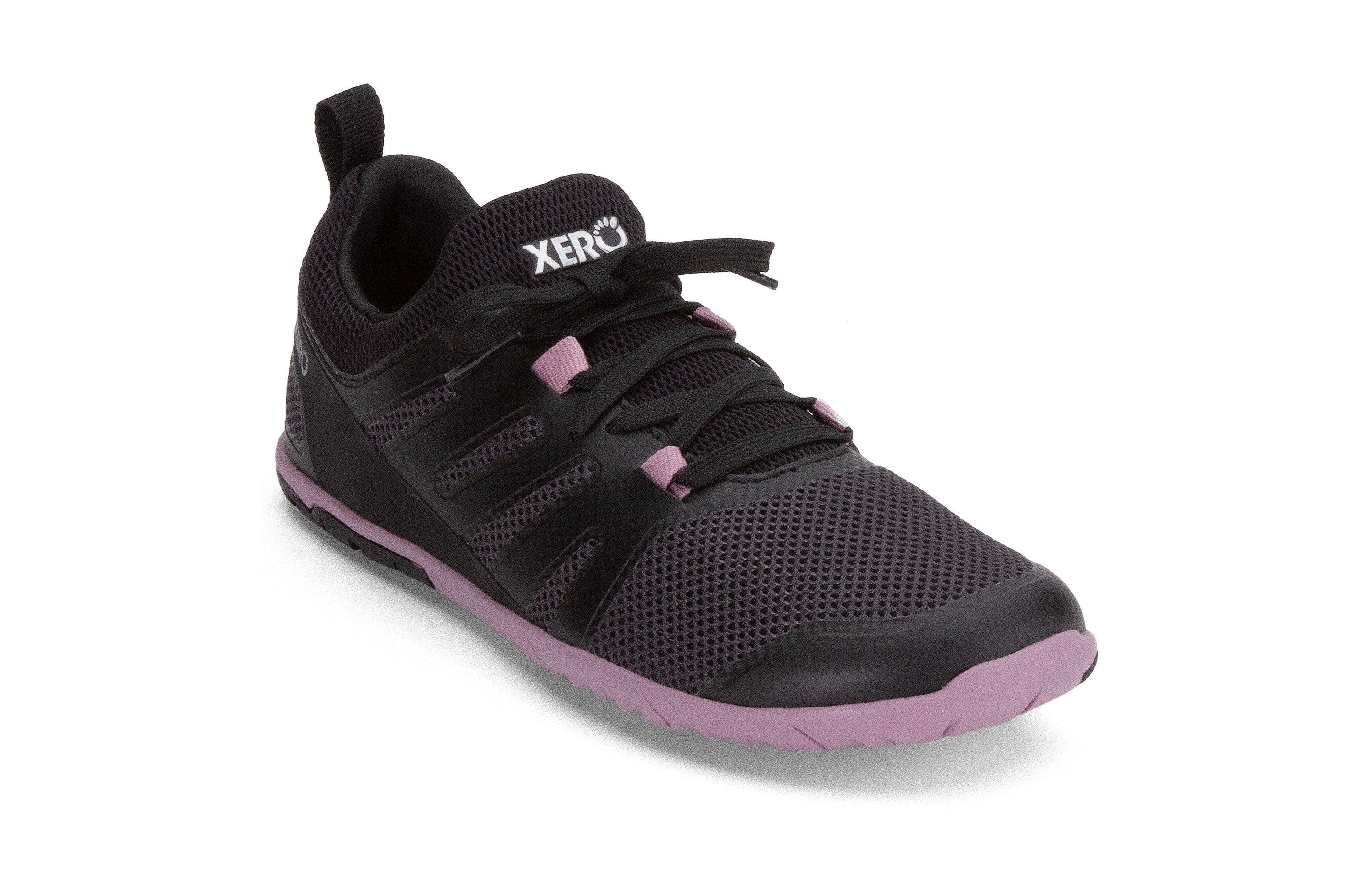 Xero Shoes Forza Runner Womens barfods løbesko til kvinder i farven black/elderberry, vinklet