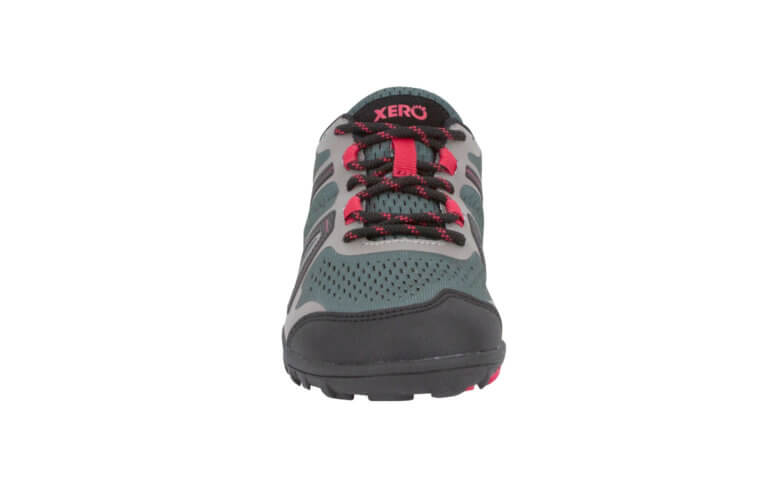 Xero Shoes Mesa Trail barfods trailsko til kvinder i farven juniper, forfra