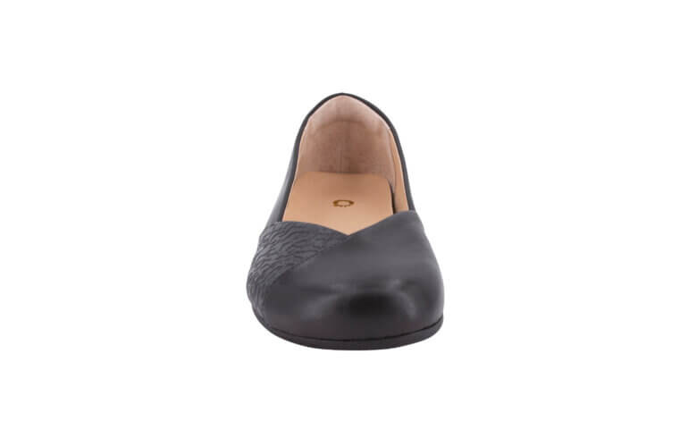 Xero Shoes Phoenix Leather barfods ballerinaer til kvinder i farven black, forfra