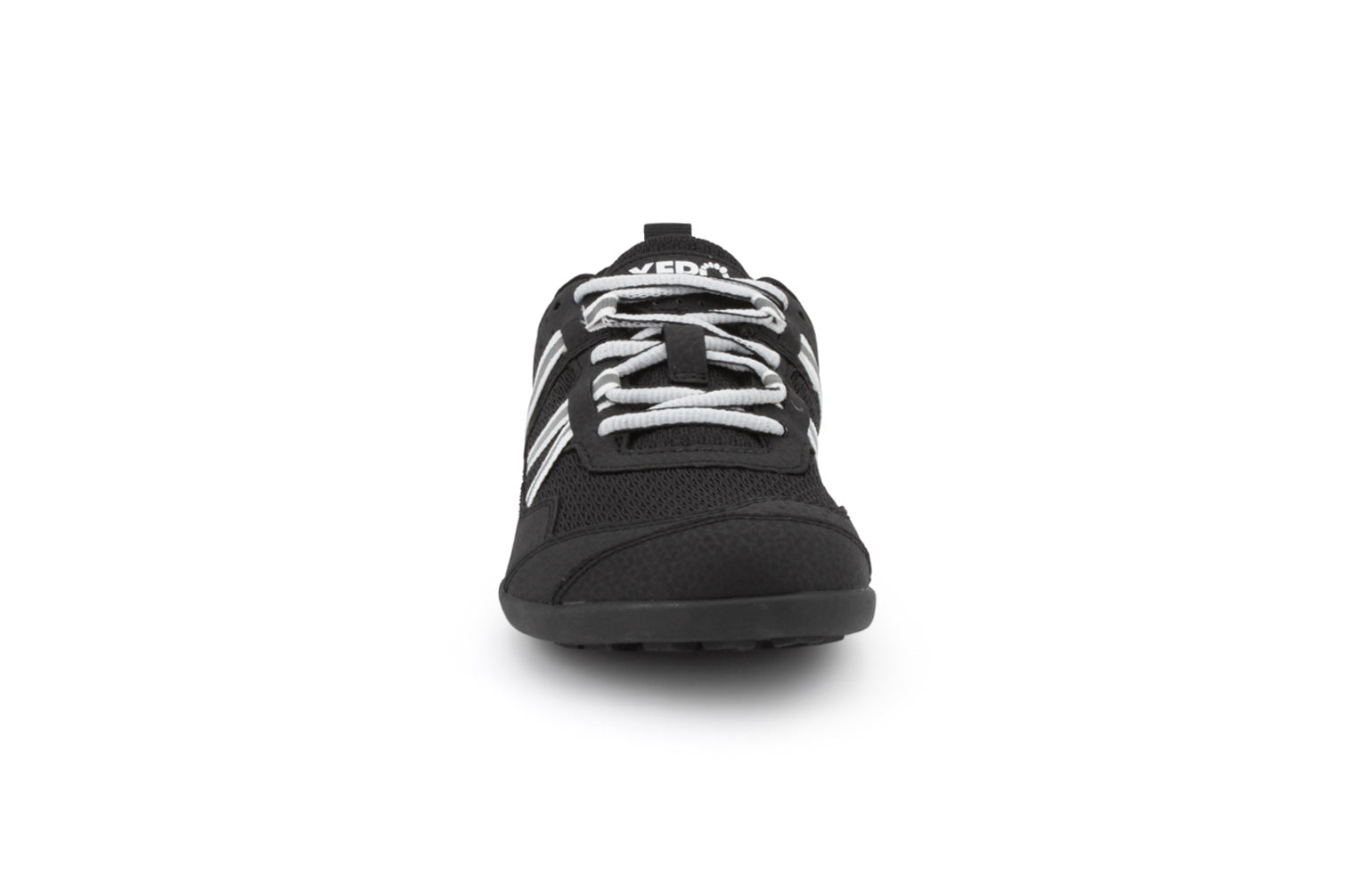 Xero Shoes Prio Kids barfods træningssko/sneakers til børn i farven black/white, forfra