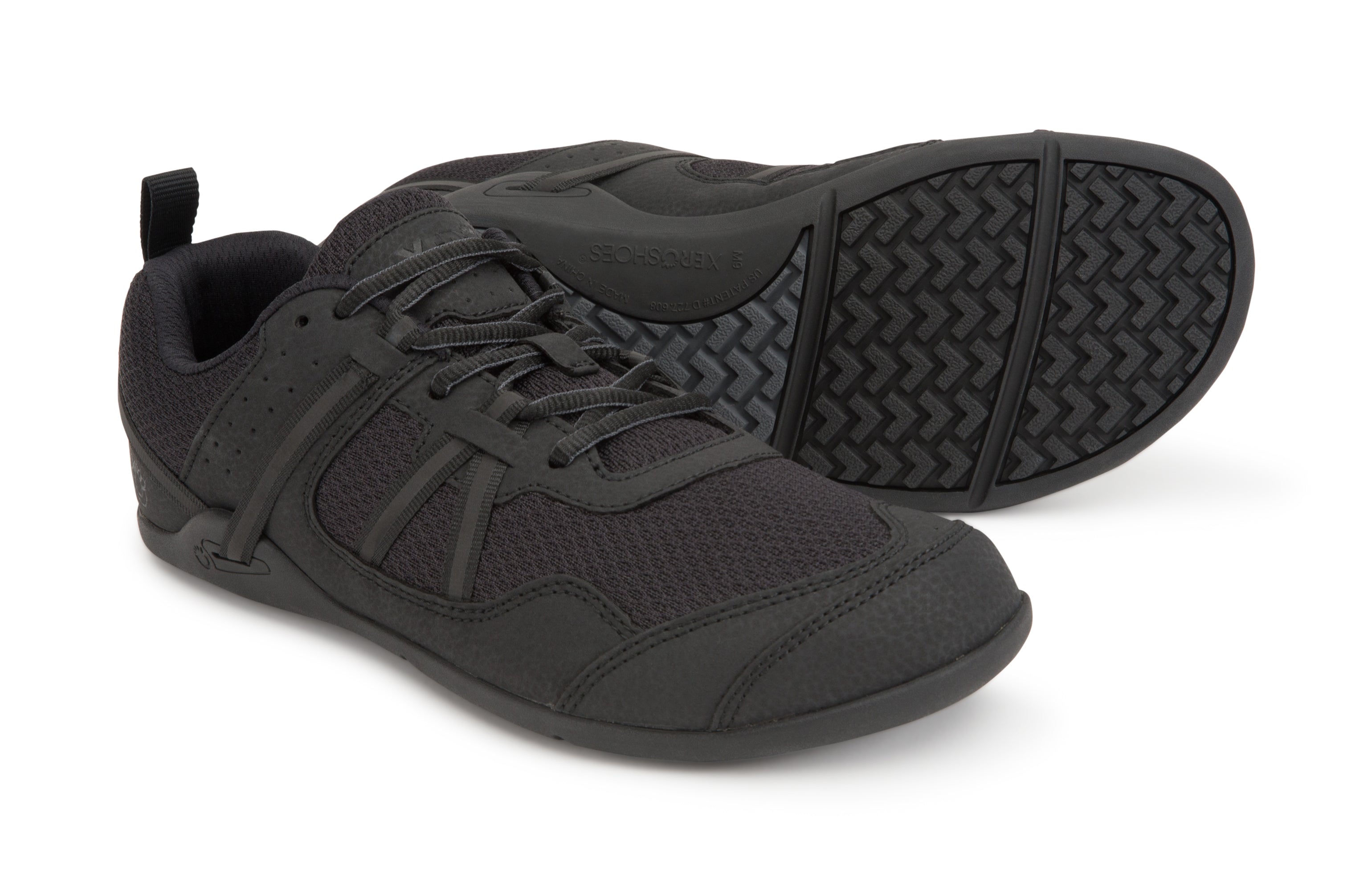 Xero Shoes Prio Womens barfods træningssko til kvinder i farven black, par