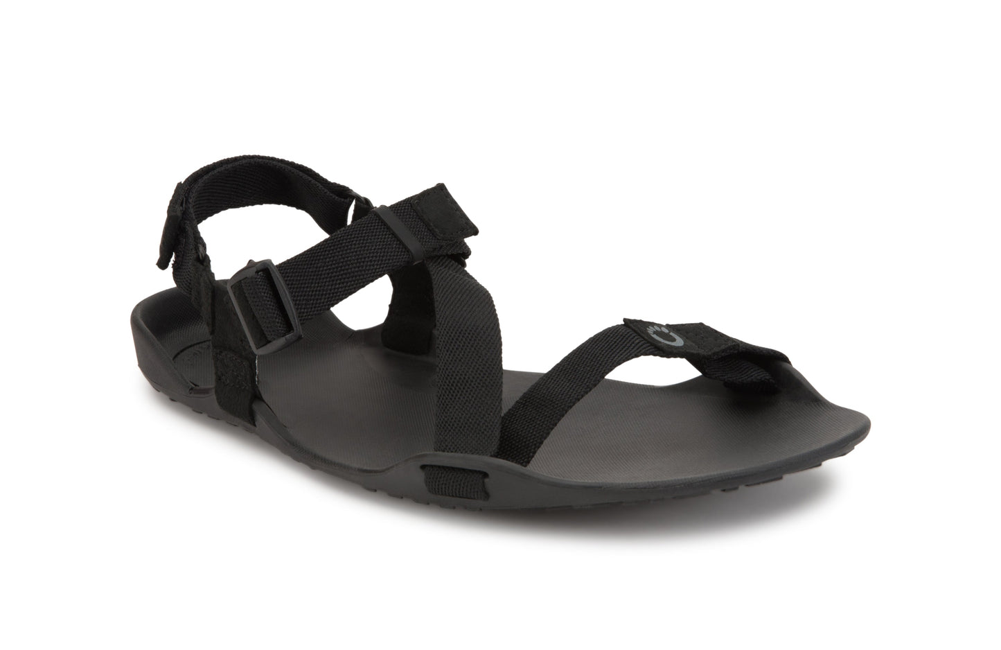 Xero Shoes Z-Trek Men barfods sandaler til mænd i farven black, vinklet