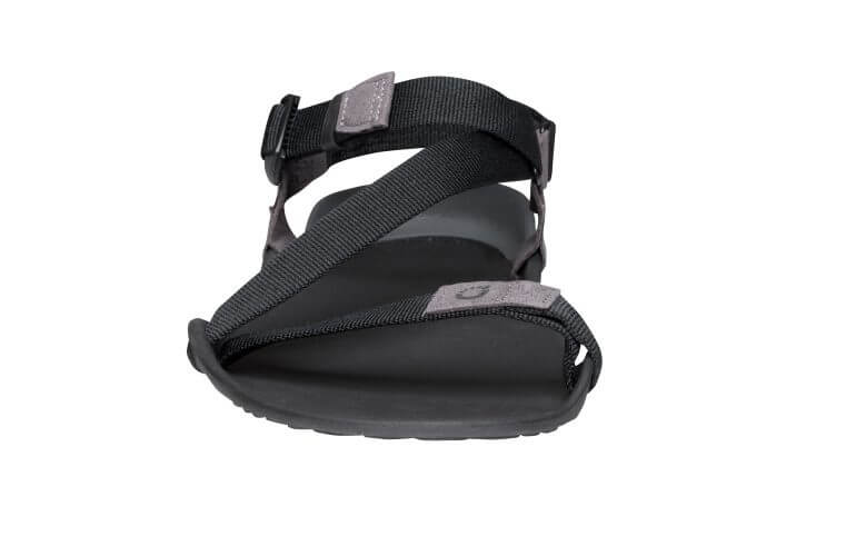 Xero Shoes Z-Trek Men barfods sandaler til mænd i farven coal, forfra