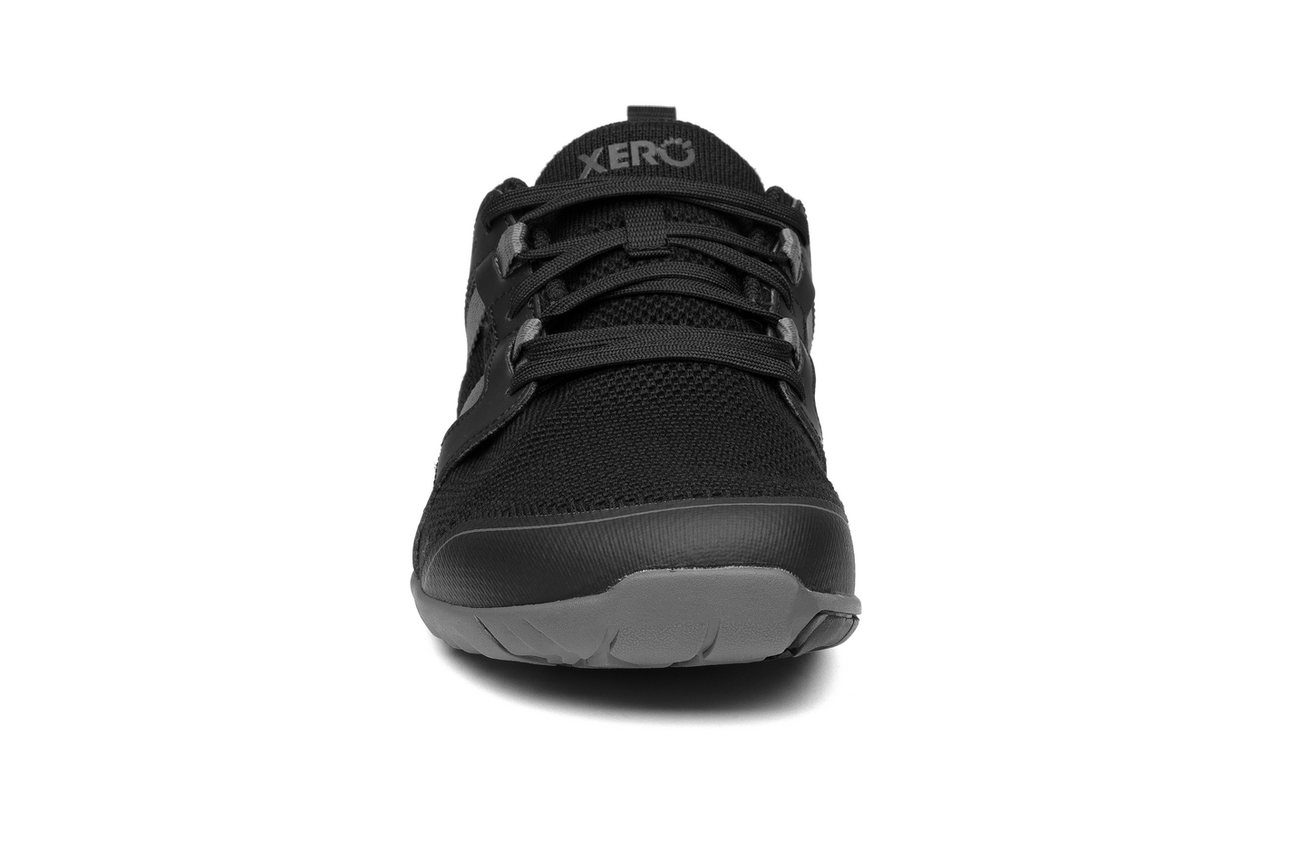 Xero Shoes Zelen Mens barfods sneaker træningssko til mænd i farven black, forfra