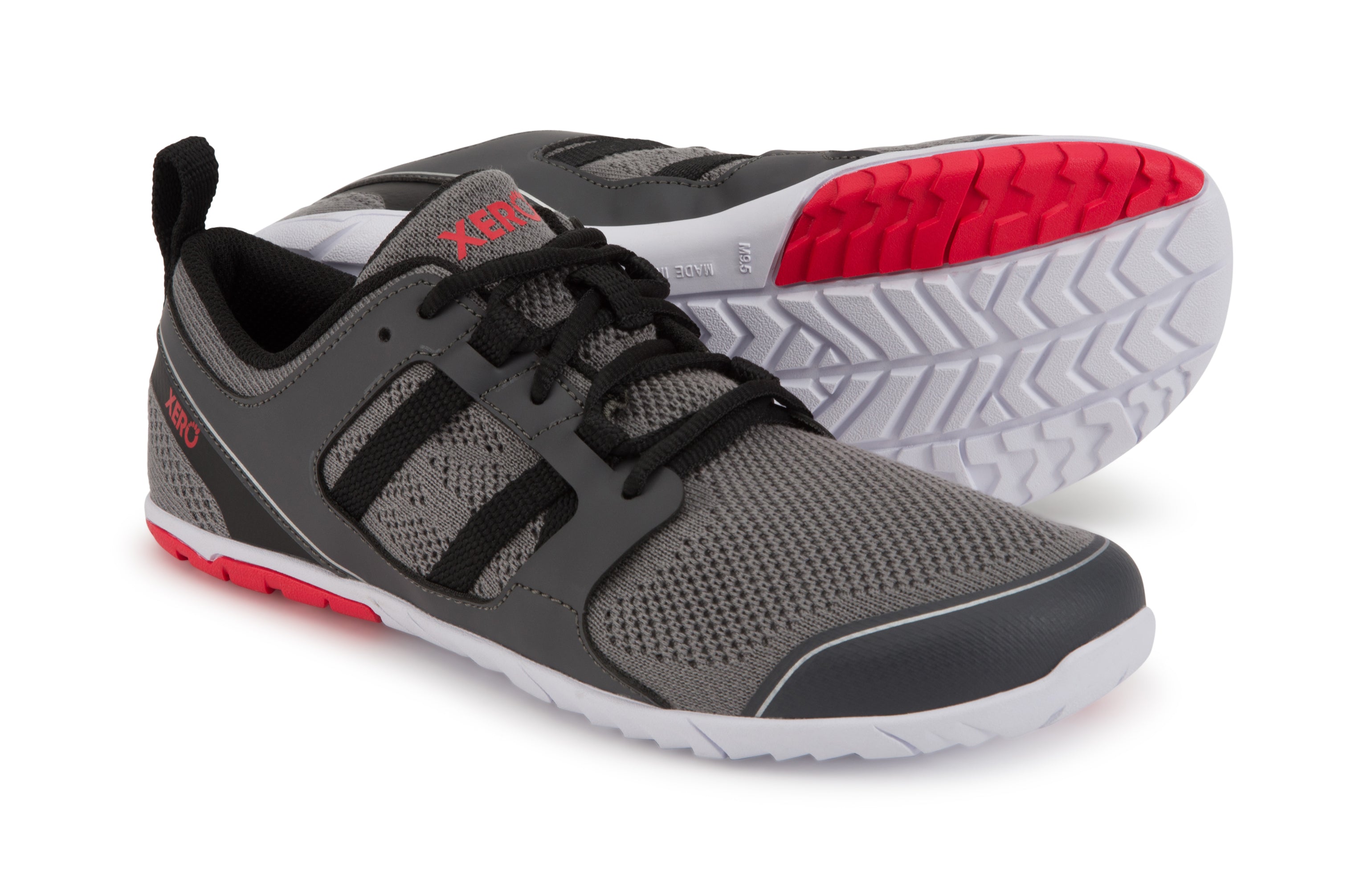Xero Shoes Zelen Mens barfods sneaker træningssko til mænd i farven dark gray / red, par